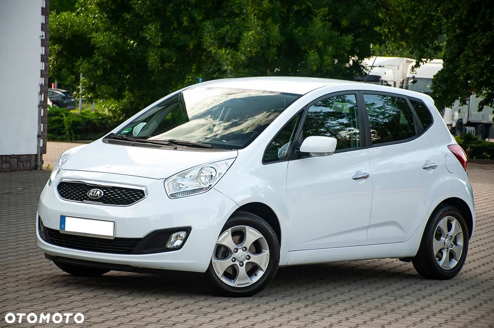 Kia Venga 1.4 CVVT Titanium Collection - 8