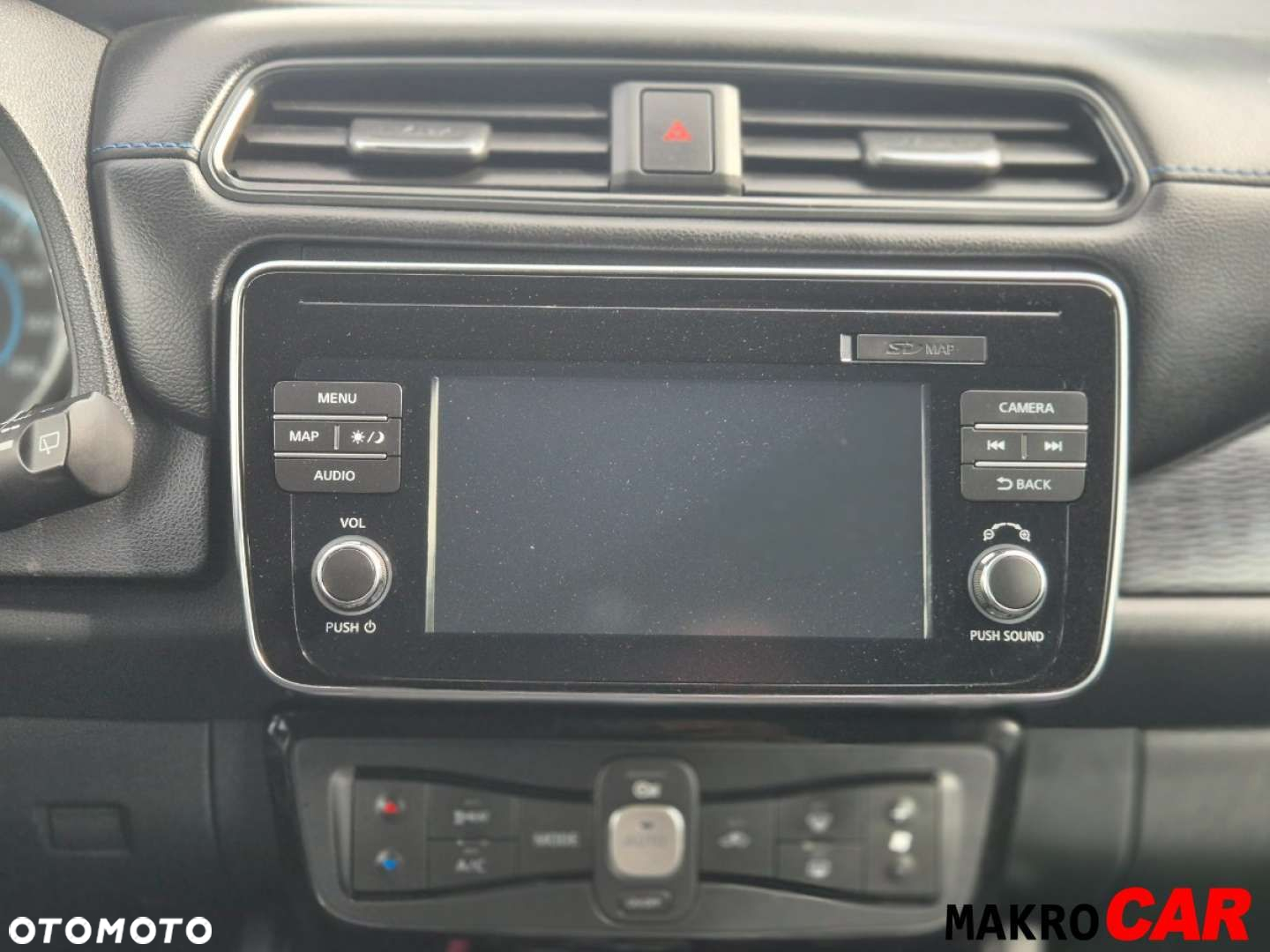 Nissan Leaf - 9