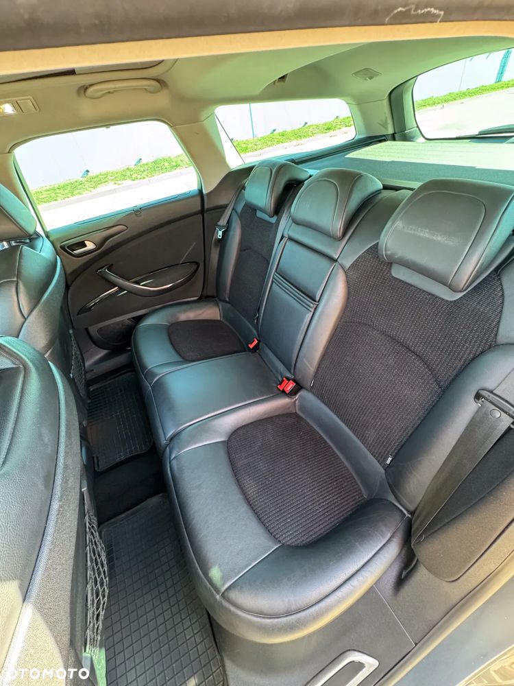 Citroën C5 Tourer V6 HDi 205 Biturbo FAP Exclusive - 24