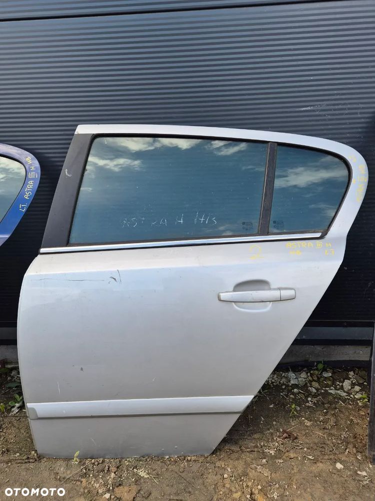 DRZWI OPEL ASTRA III H HATCHBACK - 4