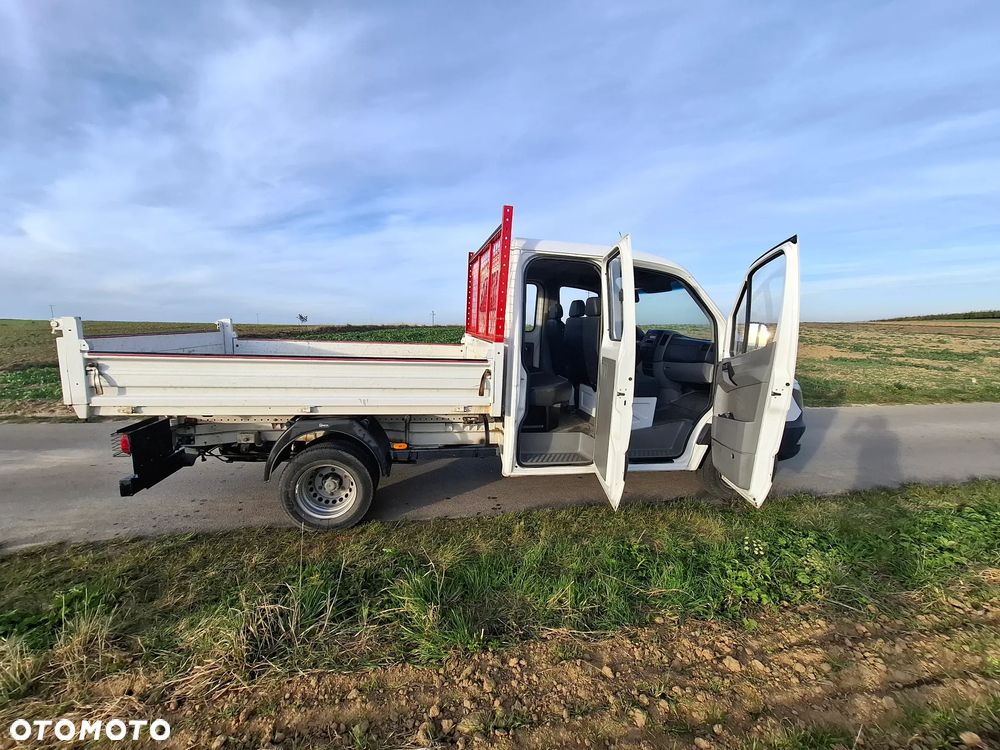 Mercedes-Benz Sprinter - 16