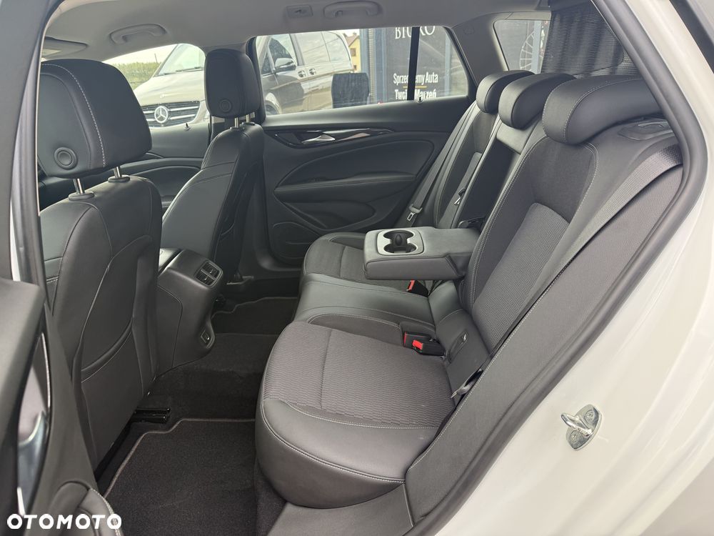 Opel Insignia 2.0 CDTI Innovation S&S - 29