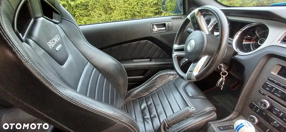 Ford Mustang 3.7 V6 - 22