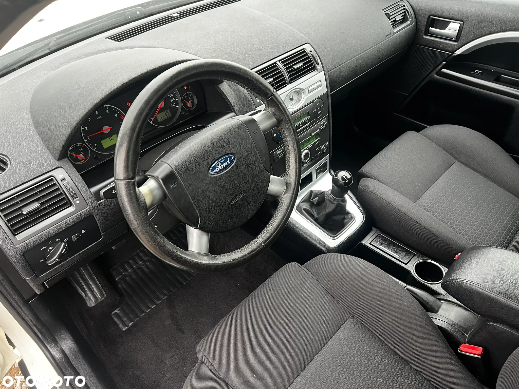Ford Mondeo 2.0 Ambiente - 5
