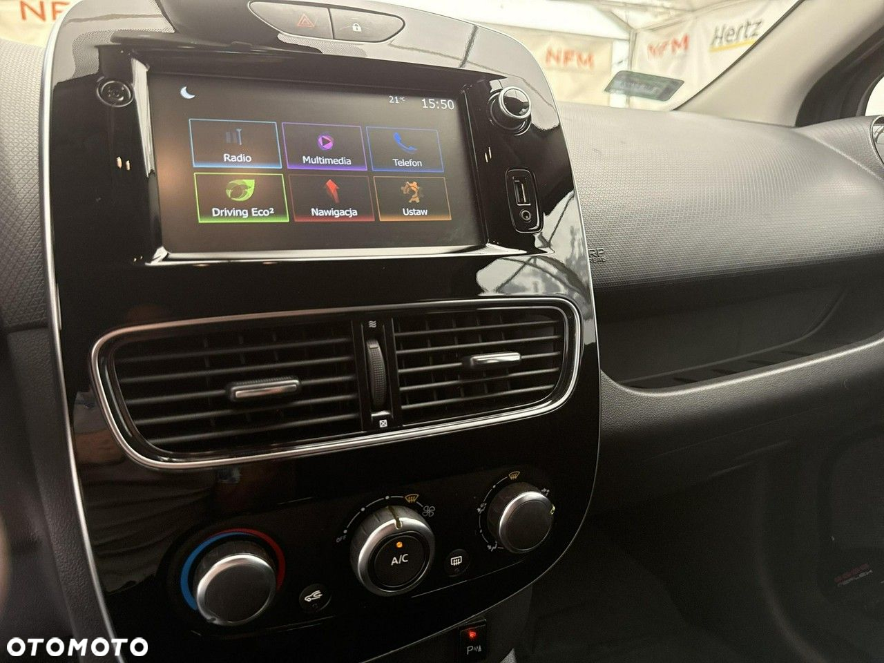 Renault Clio - 27