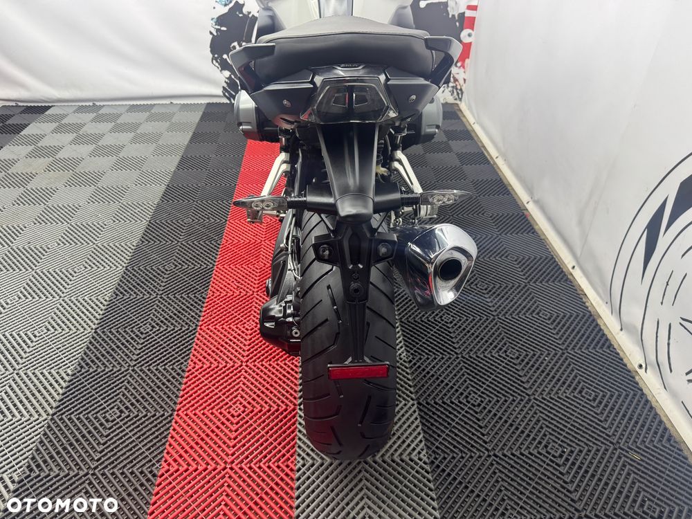 BMW RS - 21