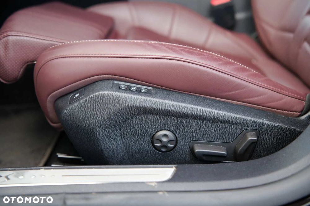 DS Automobiles DS 9 1.6 PureTech Rivoli + - 13