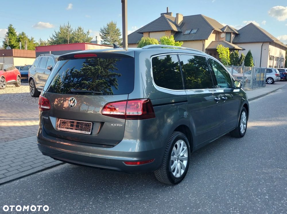 Volkswagen Sharan 2.0 TDI DSG Highline Black Style - 4