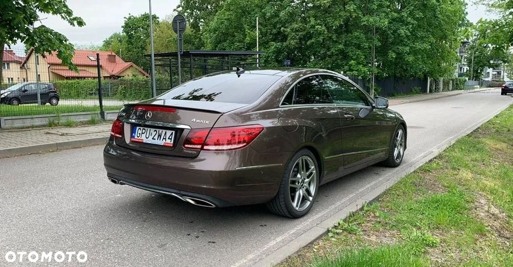 Mercedes-Benz Klasa E 350 4-Matic - 4