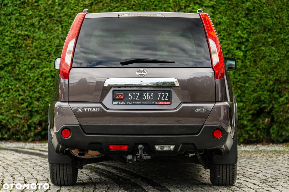 Nissan X-Trail 2.0 dCi 4x4 DPF SE - 16