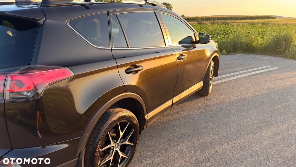 Toyota RAV4 Hybrid Premium 4x2 - 5