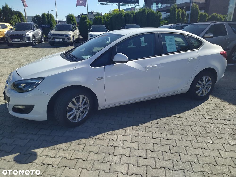 Opel Astra - 3