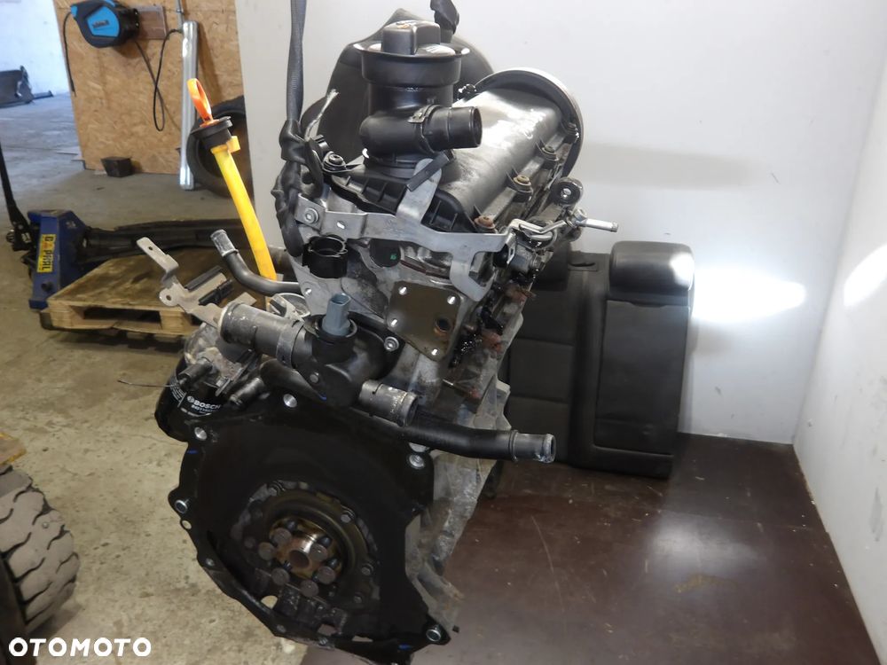 VW JETTA V 05-10 SILNIK SŁUPEK BSE - 3