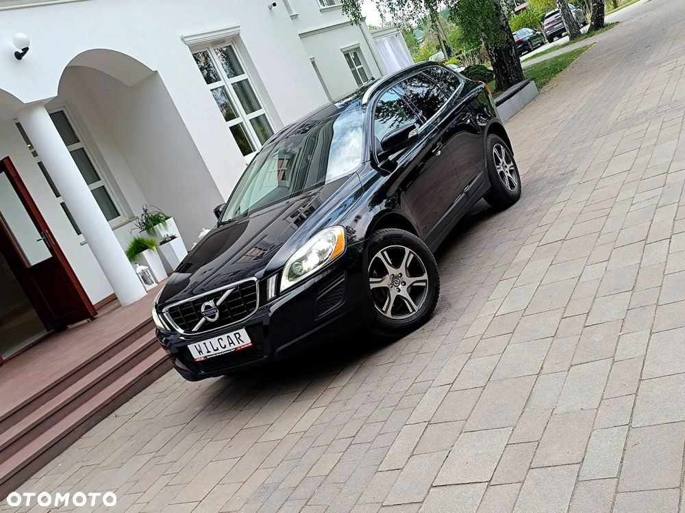 Volvo XC 60 D4 Geartronic Momentum - 41
