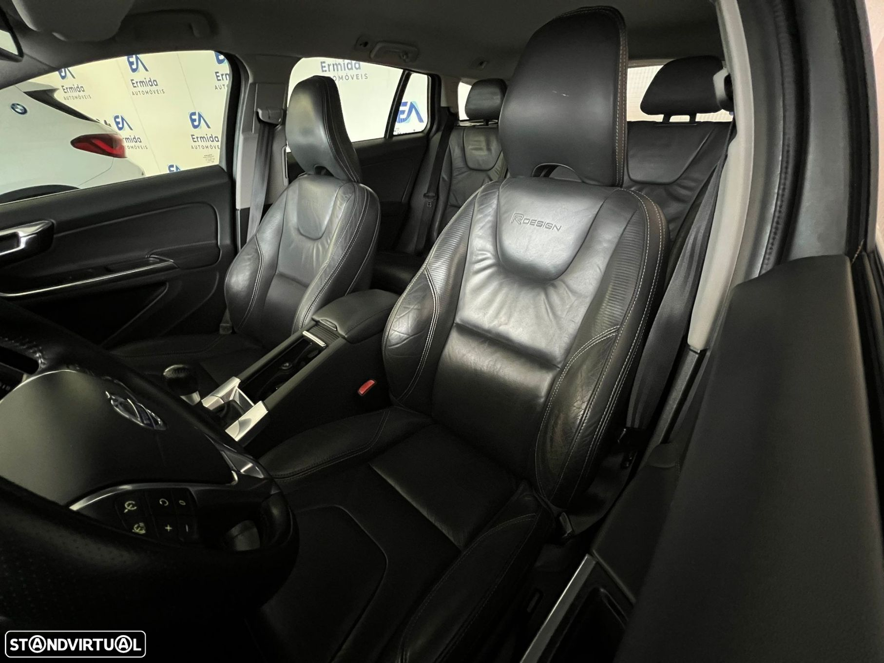 Volvo V60 1.6 D2 R-Design - 8