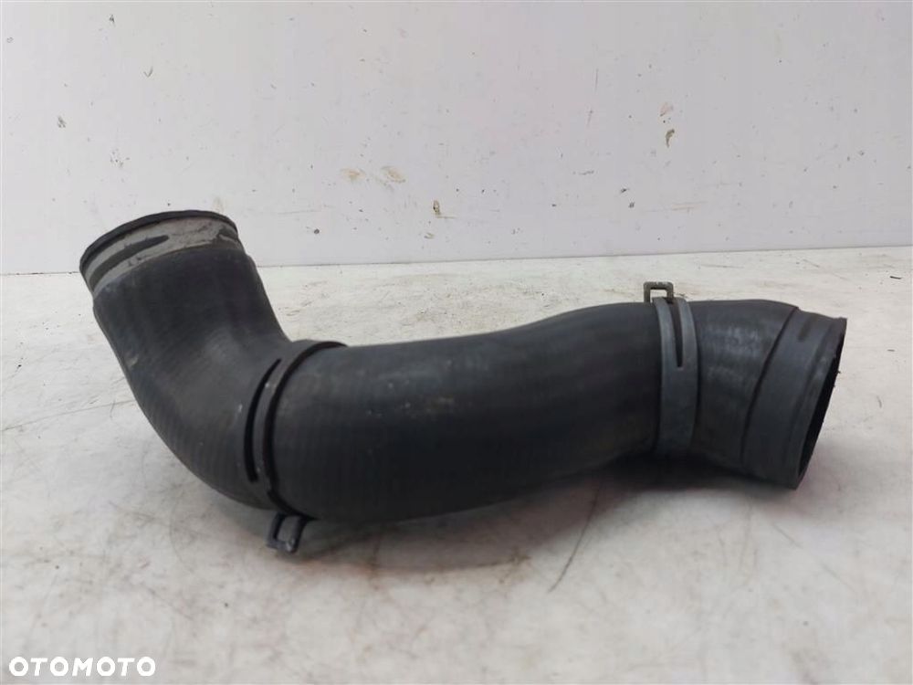 Rura przewód INTERCOOLERA VW Transporter T4 1992-2003 701145828 ORYGINAŁ - 3