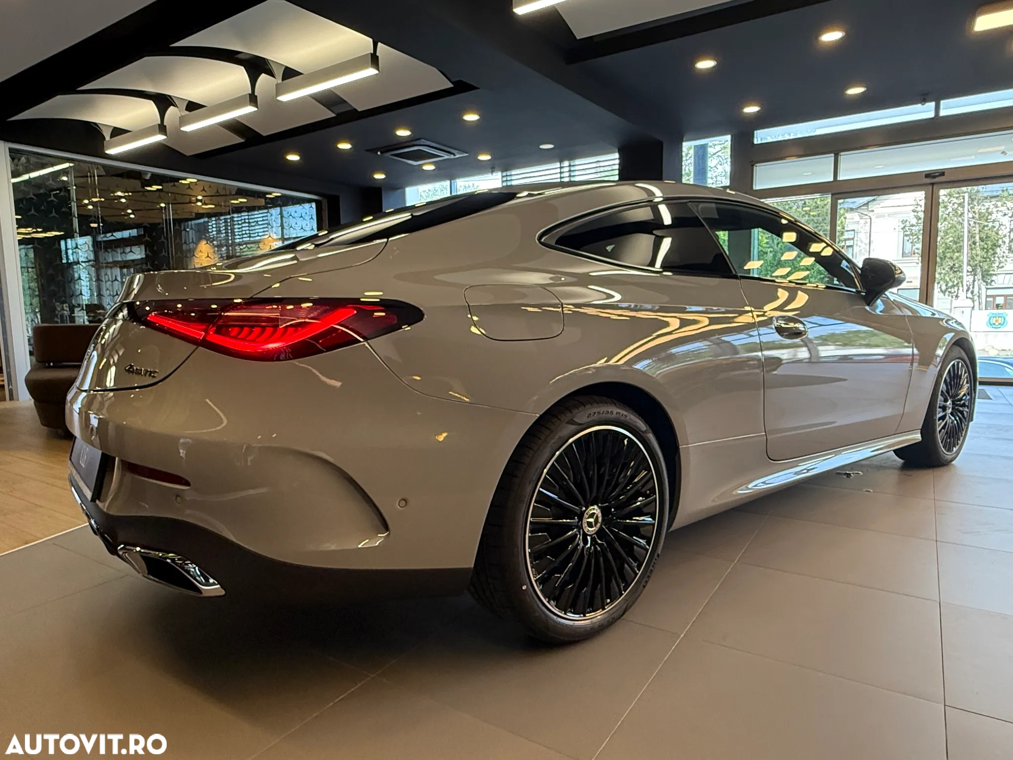 Mercedes-Benz CLE 300 4MATIC Coupe Aut. MHEV - 11