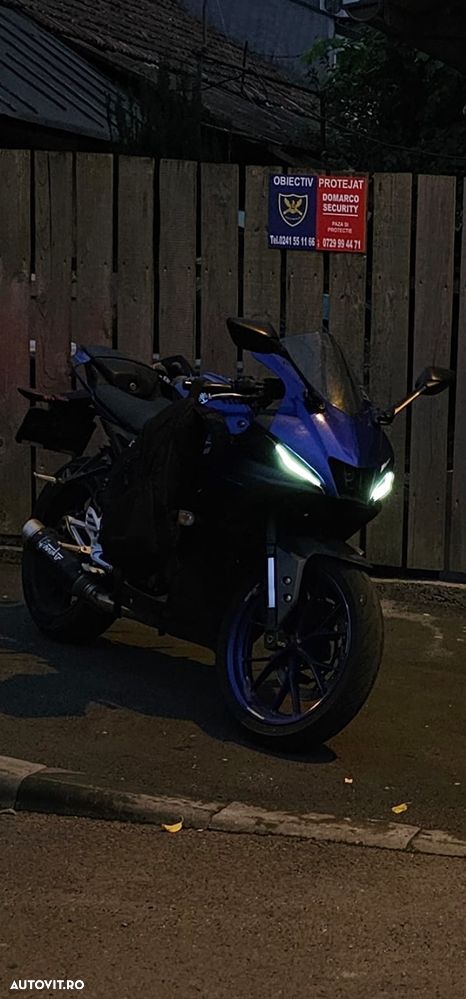 Yamaha YZF-R125 - 6
