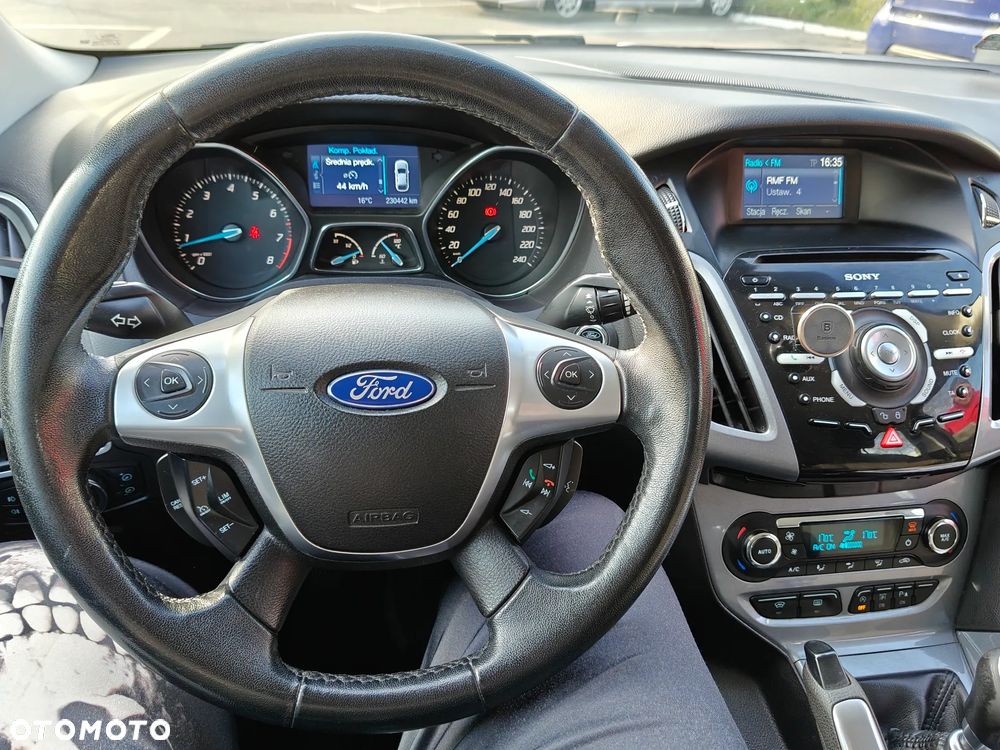 Ford Focus 1.6 EcoBoost Start-Stopp-System Titanium - 22