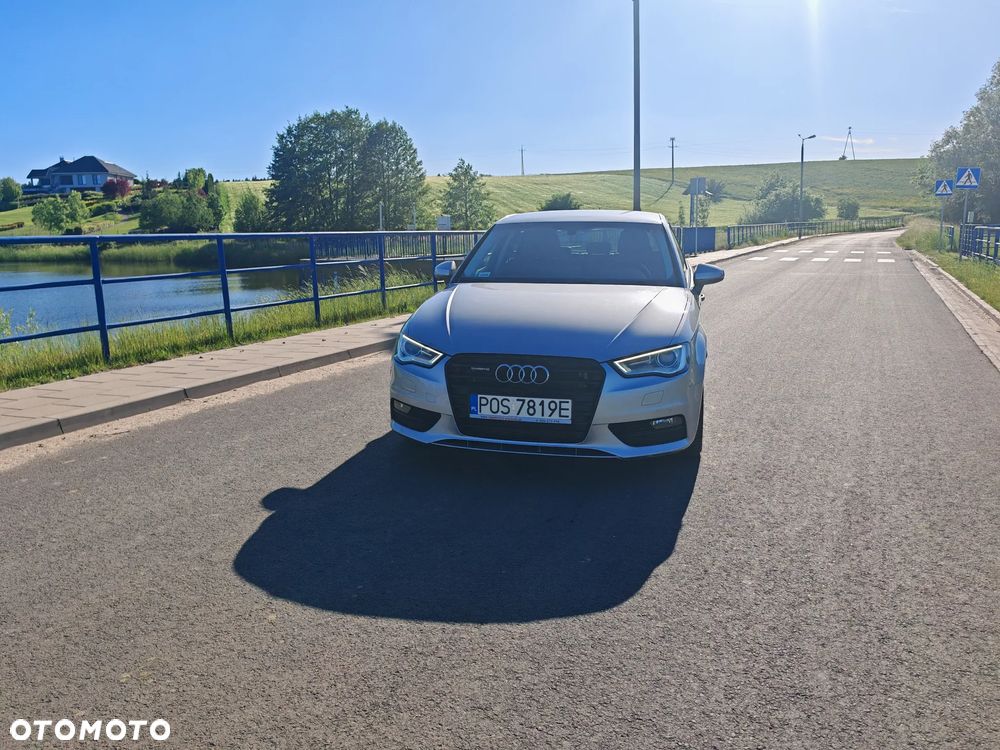 Audi A3 Sportback 2.0 TDI clean diesel Quattro Ambiente S tronic - 5
