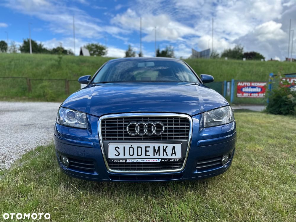 Audi A3 Sportback 2.0 TDI Ambiente - 4