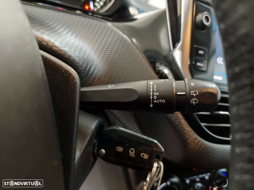 Peugeot 208 1.2 PureTech Style - 16