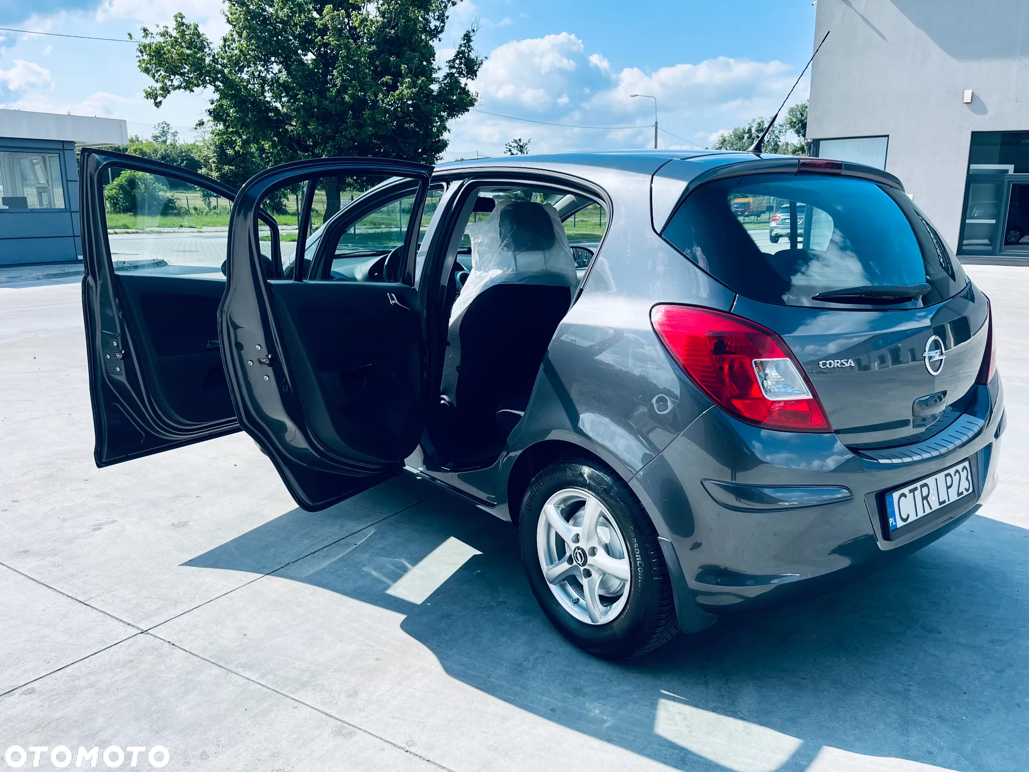 Opel Corsa - 8