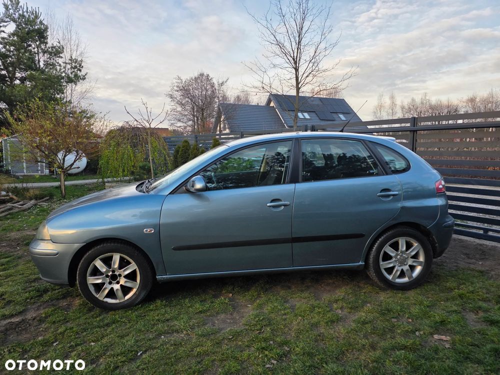 Seat Ibiza 1.4 16V Stylance - 11
