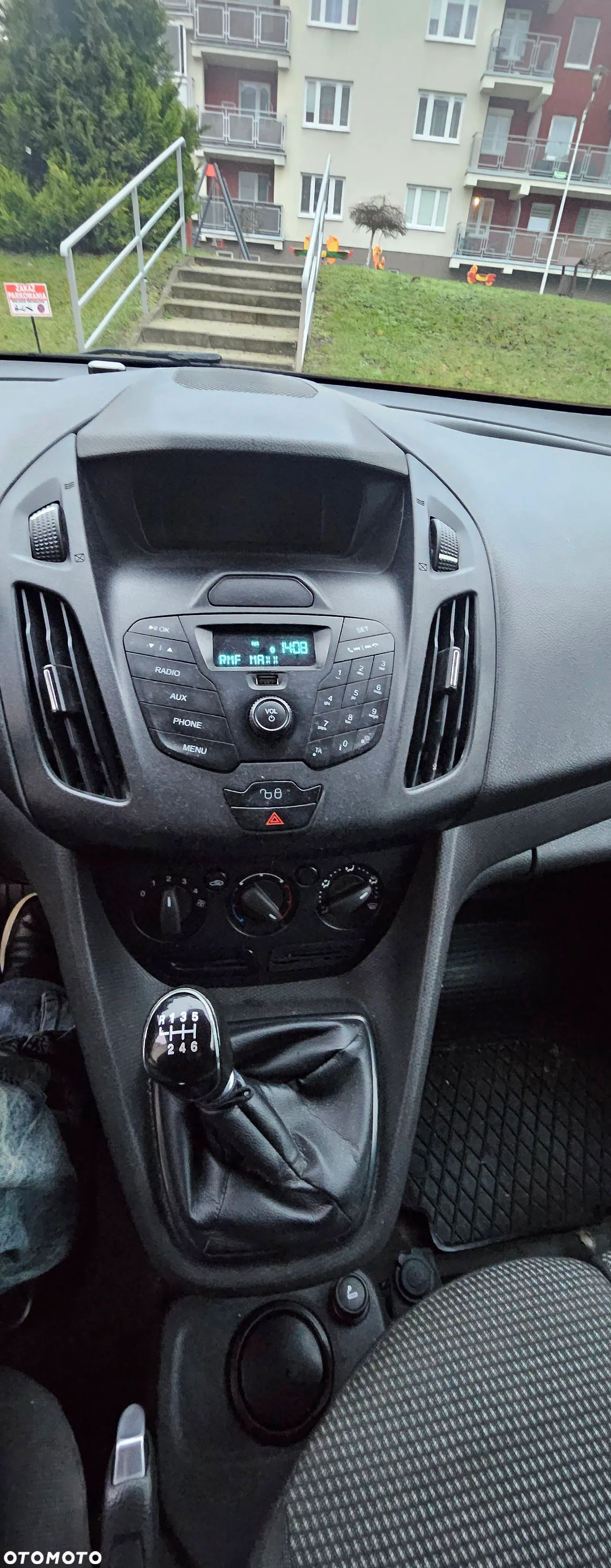 Ford Transit connect - 14