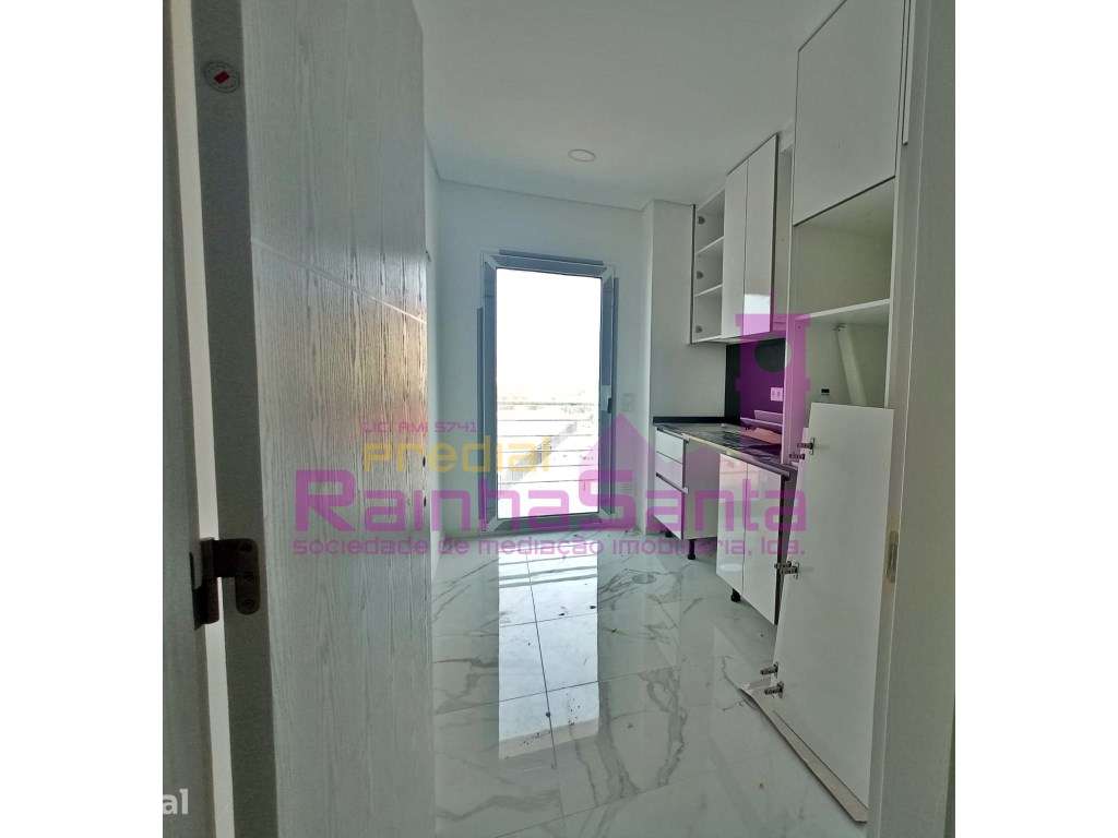 Apartamento T3 c/ garagem - vista mar - Figueira da Foz - Grande imagem: 3/14