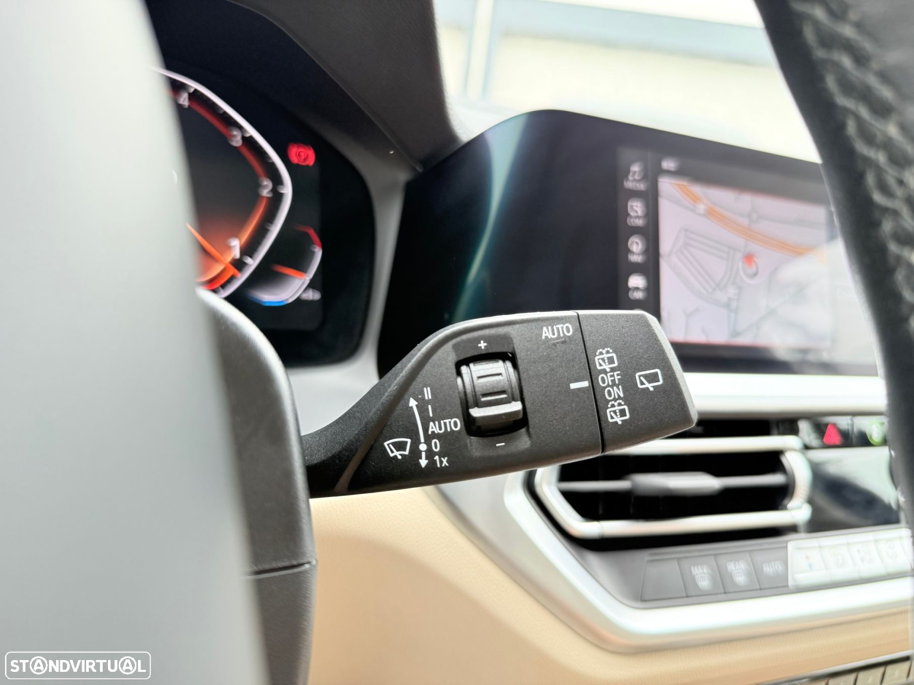 BMW 320 d Touring Line Luxury Auto - 19
