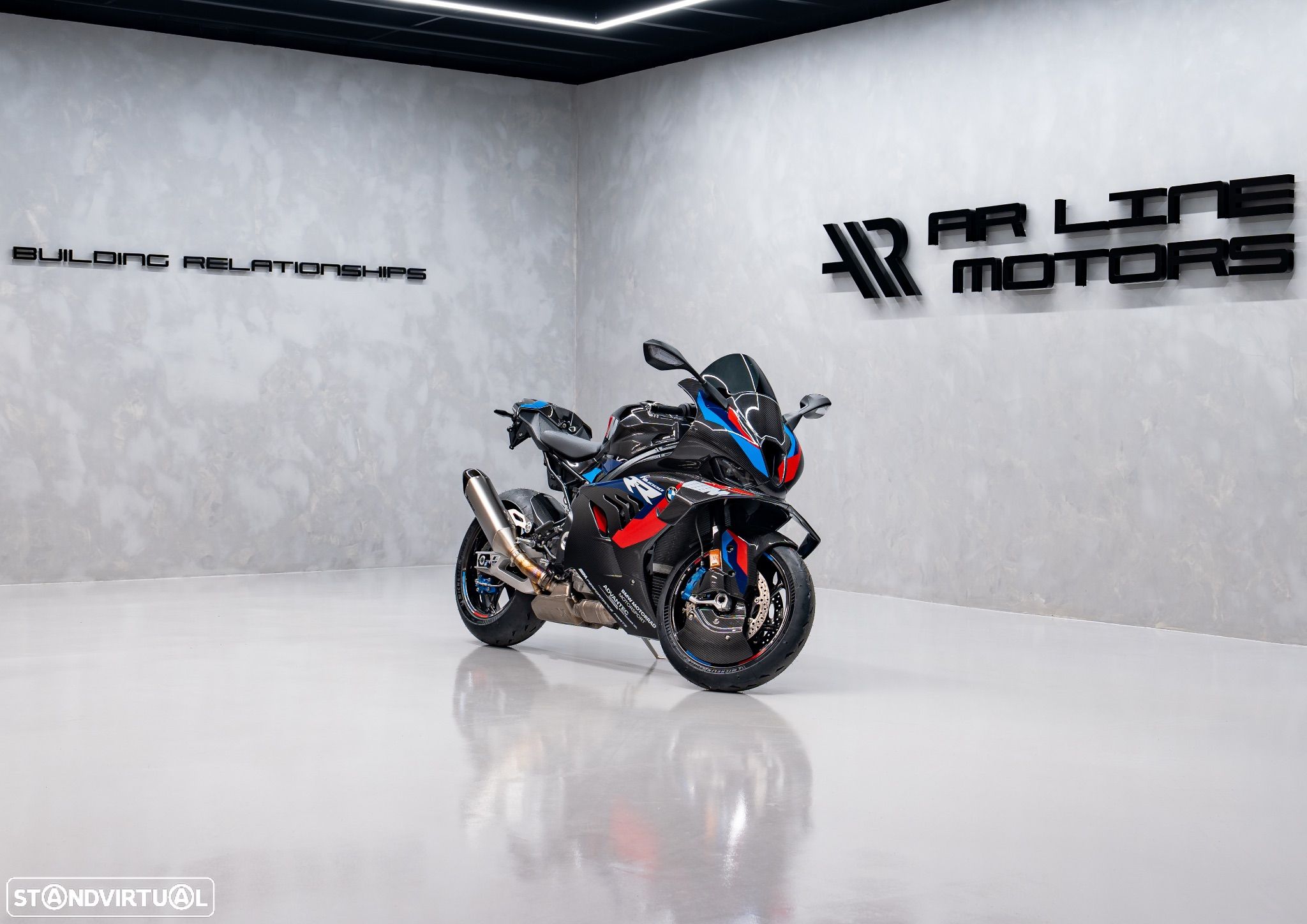 BMW M 1000 RR - 1