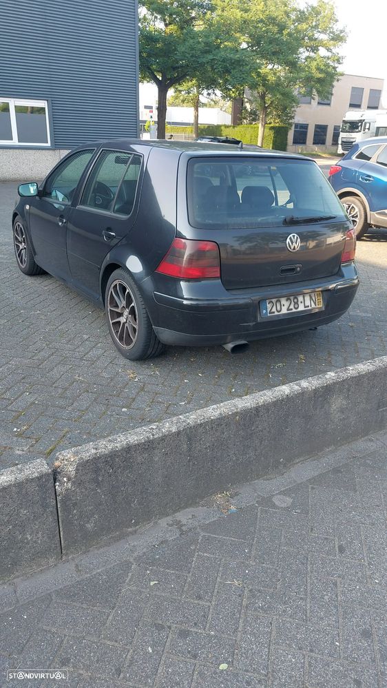 VW Golf 1.9 TDi Highline - 14