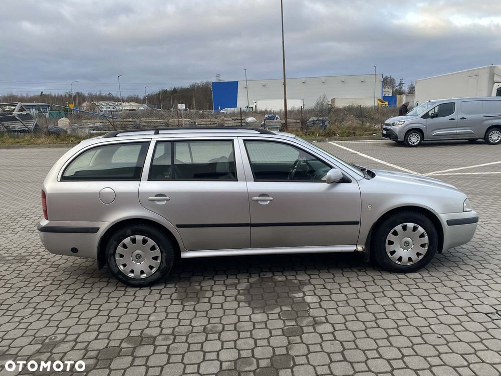Skoda Octavia 1.6 Tour Plus Ice - 8