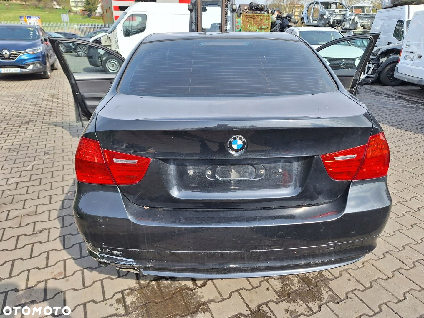 BMW 3 E90 LCI LIFT SEDAN CZARNA LAMPA KLAPA BAGAŻNIKA BLACK SAPPHIRE 475/9 - 2