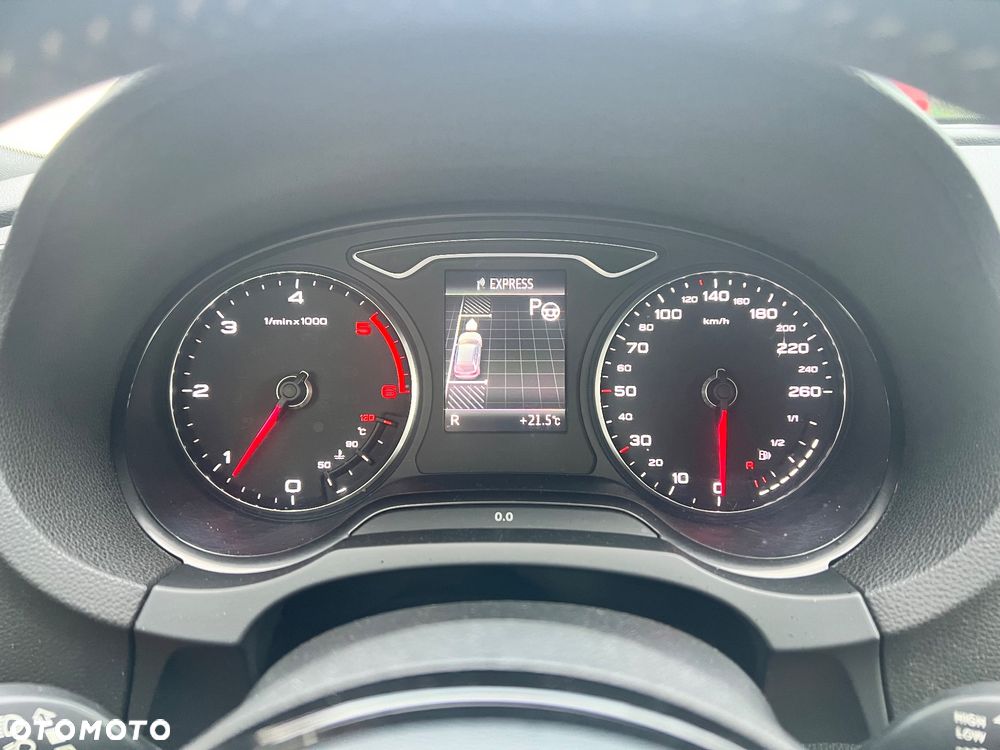 Audi A3 Sportback 2.0 TDI S tronic S line Sportpaket - 12