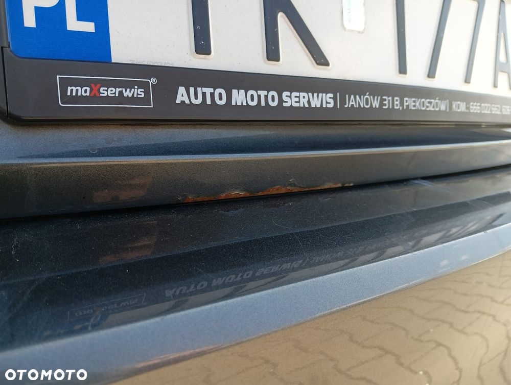 Volkswagen Passat 2.0 TDI SCR DSG Highline - 35