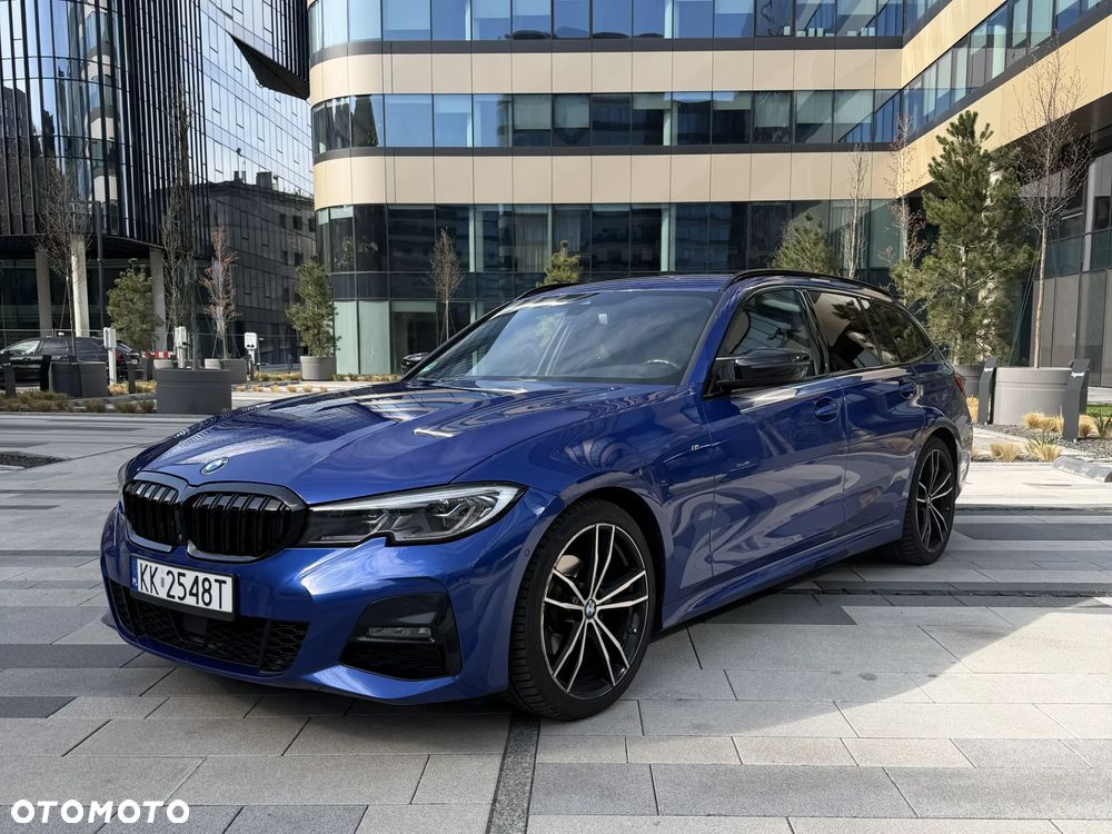 BMW Seria 3 320d xDrive Edition M Sport Shadow - 2