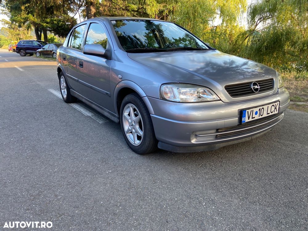 Opel Astra 1.6i 16V Aut Comfort - 1