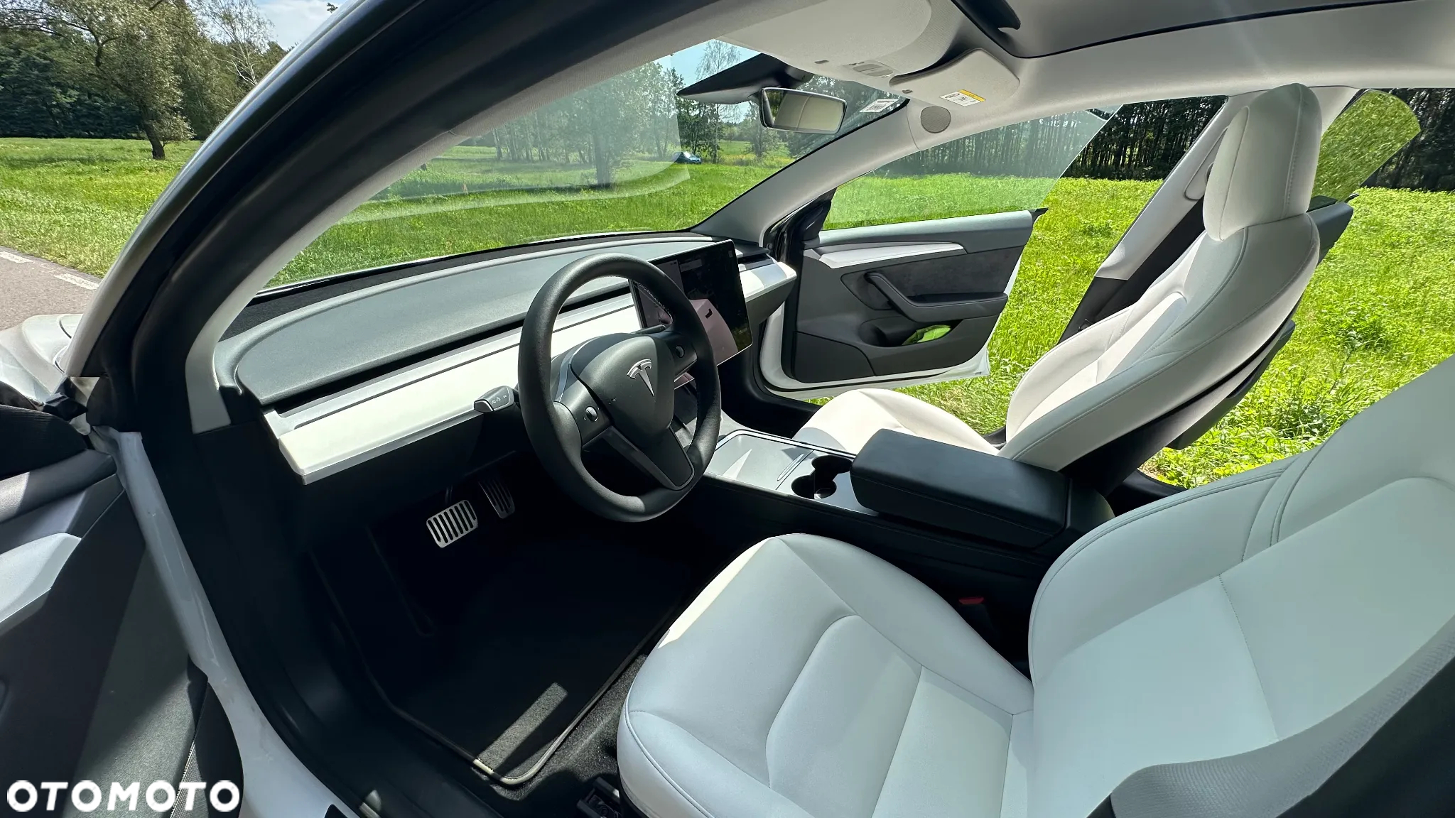 Tesla Model 3 Long Range AWD - 11