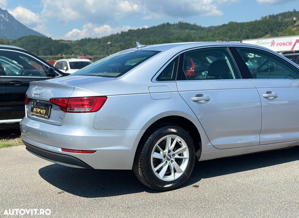 Audi A4 Limuzina 2.0 TDI Sport - 38