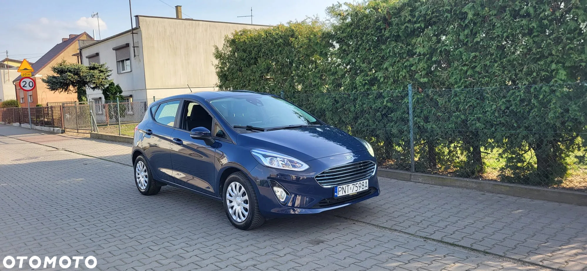 Ford Fiesta 1.1 Trend - 2
