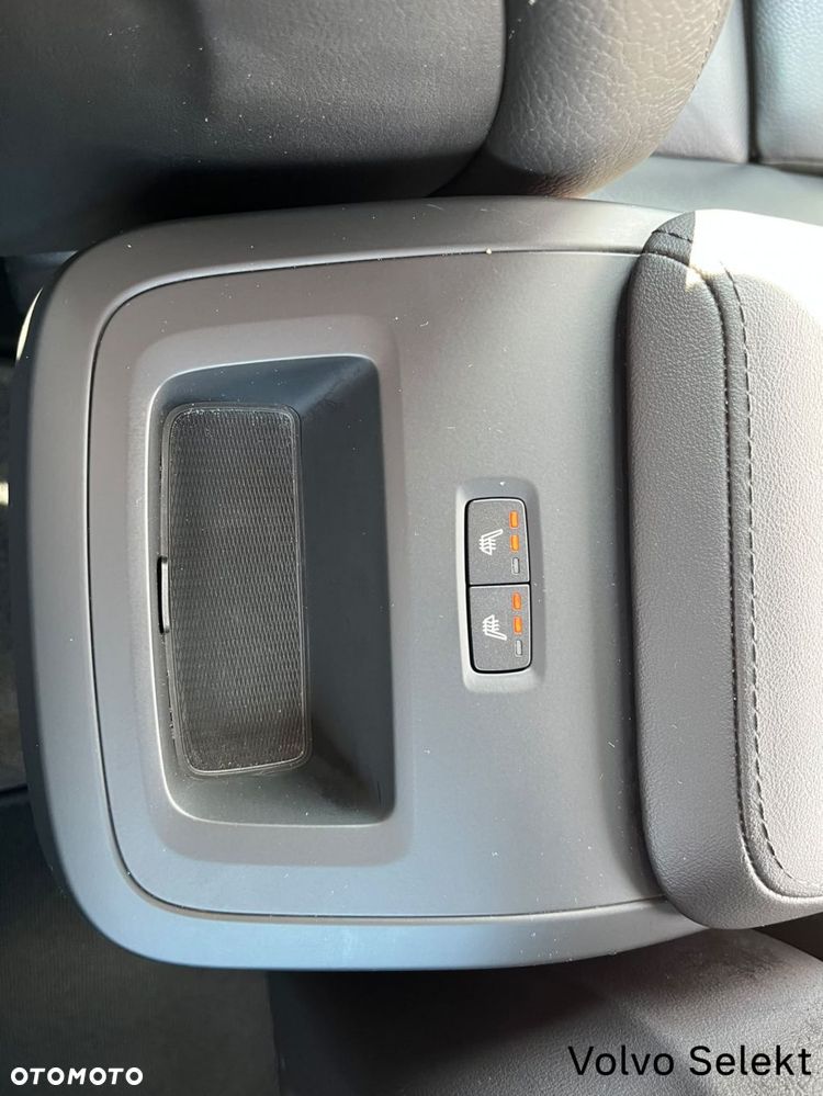 Volvo XC 60 - 31