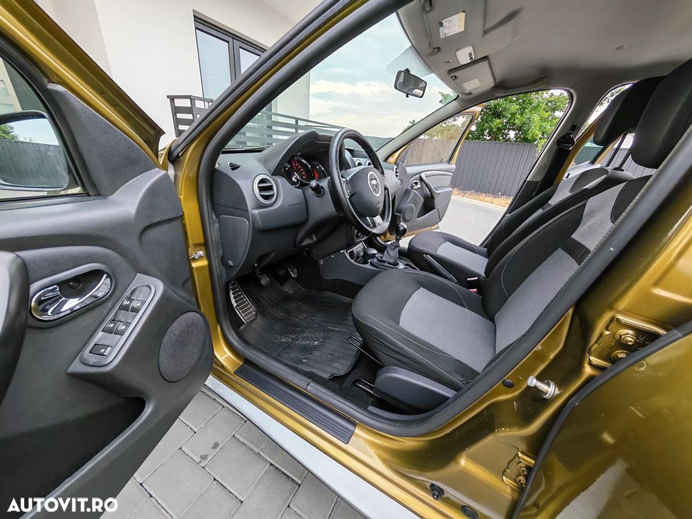 Dacia Duster 1.5 dCi 4x2 Prestige - 9