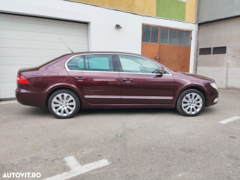 Skoda Superb 2.0 TDI Green tec Ambition - 3