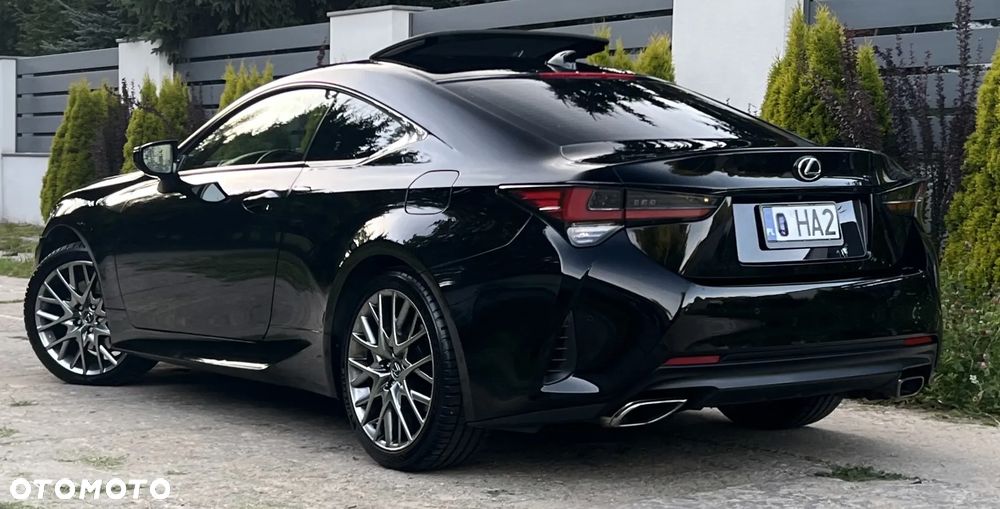 Lexus RC 200t / 300 Prestige - 39