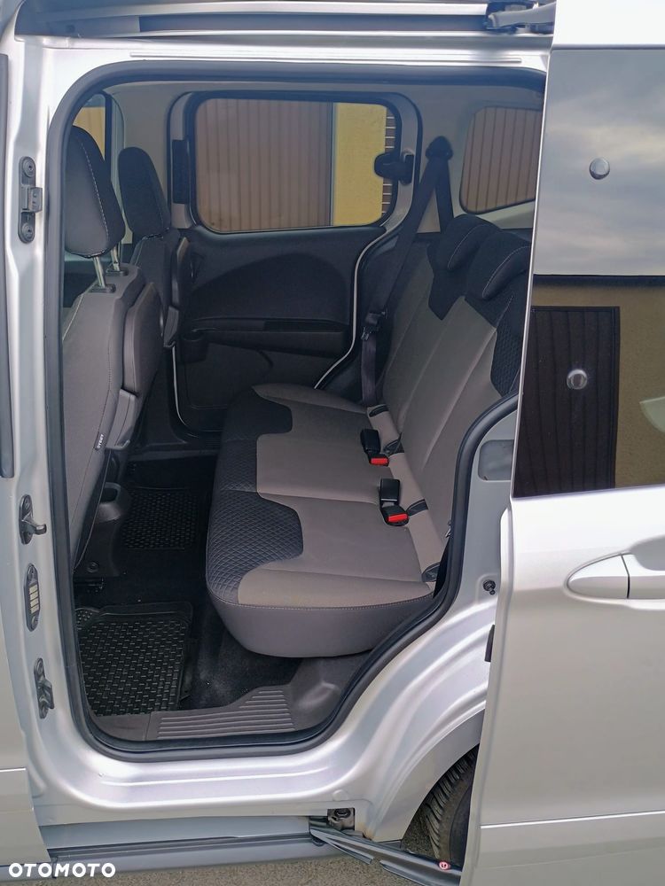 Ford Tourneo Courier 1.0 EcoBoost Sport - 8