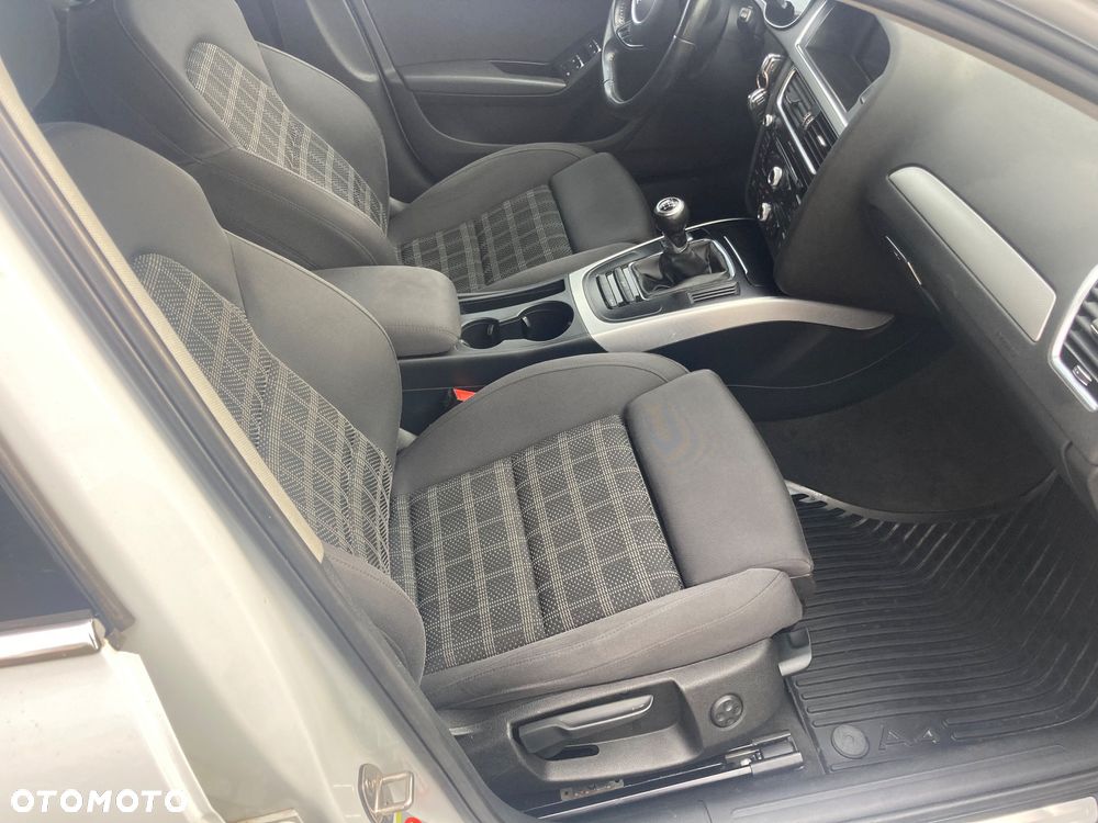 Audi A4 Avant 2.0 TDI 120g DPF Attraction - 11