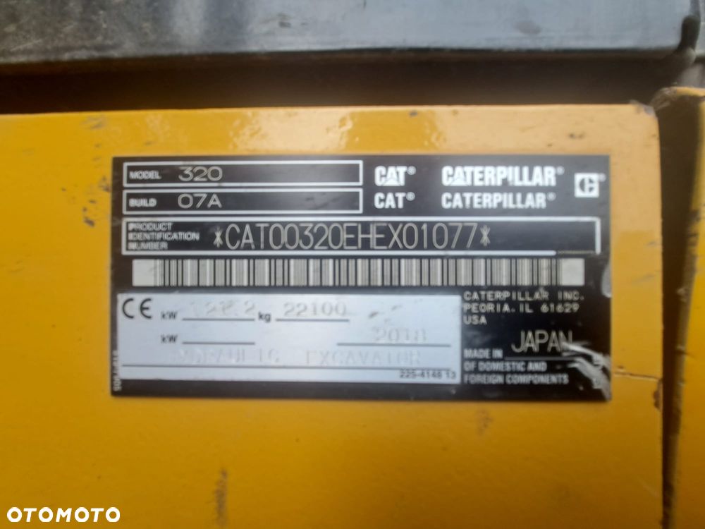 Caterpillar 320 - 12