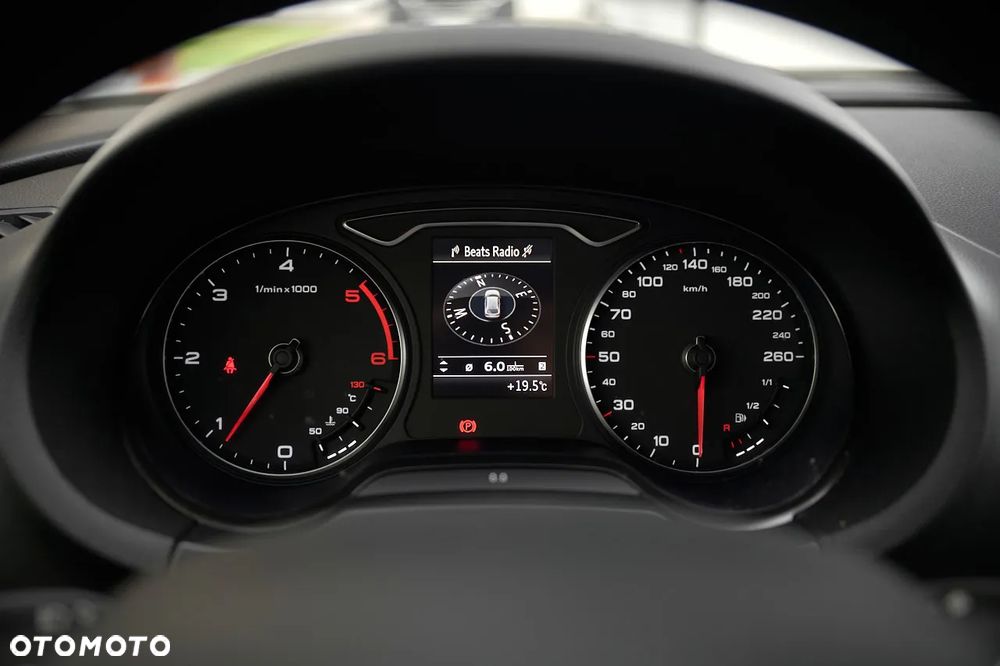 Audi A3 Sportback 2.0 TDI quattro Ambiente - 34